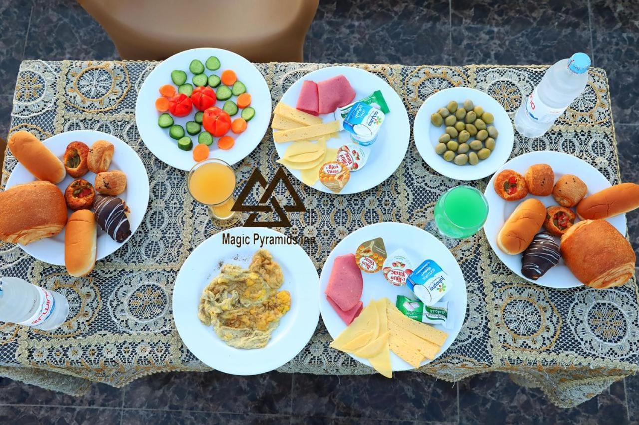 Hotel Pyramids Veranda